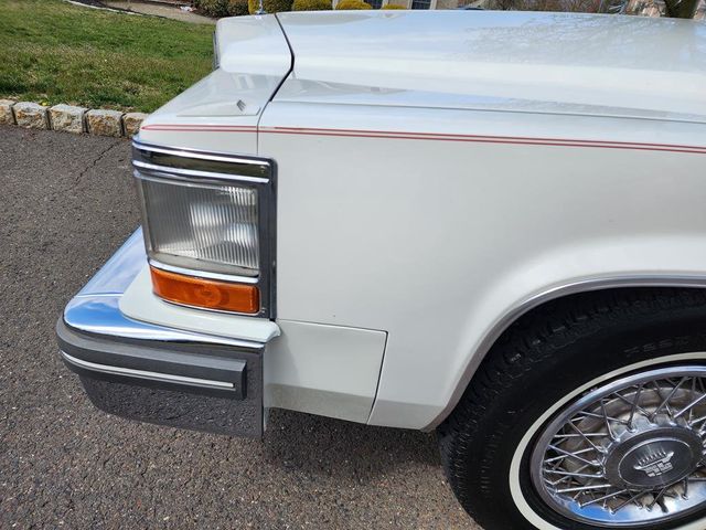 1981 Cadillac DeVille Base Trim - 21879690 - 34