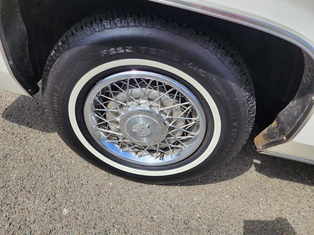 1981 Cadillac DeVille Base Trim - 21879690 - 36