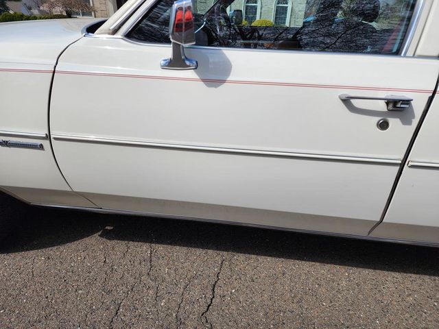 1981 Cadillac DeVille Base Trim - 21879690 - 39