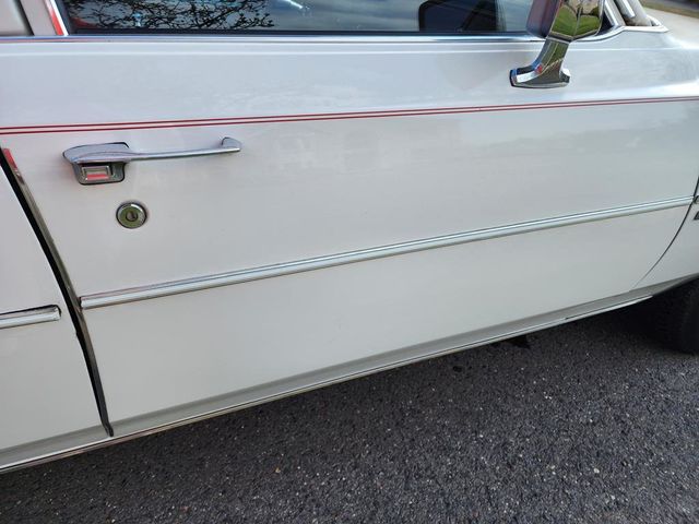 1981 Cadillac DeVille Base Trim - 21879690 - 58