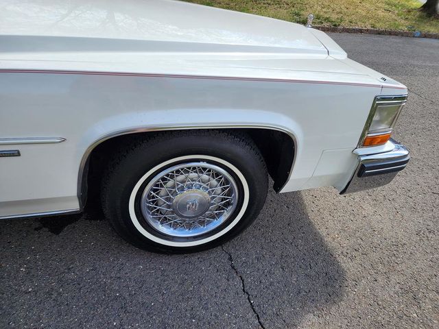 1981 Cadillac DeVille Base Trim - 21879690 - 59