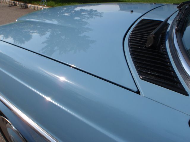 1982 Mercedes-Benz 240 Base Trim - 6202860 - 14