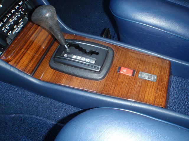 1982 Mercedes-Benz 240 Base Trim - 6202860 - 42