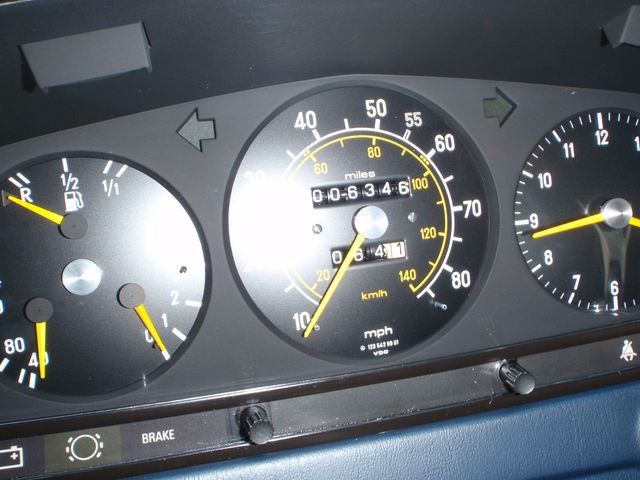 1982 Mercedes-Benz 240 Base Trim - 6202860 - 44