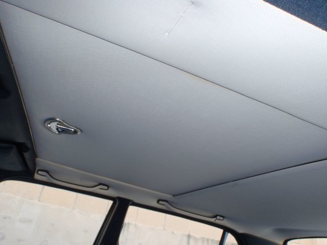 1982 Mercedes-Benz 240 Base Trim - 6202860 - 47