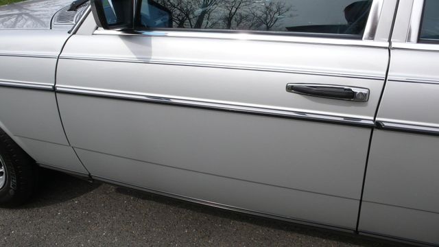 1982 Mercedes-Benz 300 TD - 10344868 - 18
