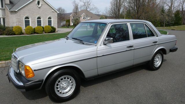 1982 Mercedes-Benz 300 TD - 10344868 - 1