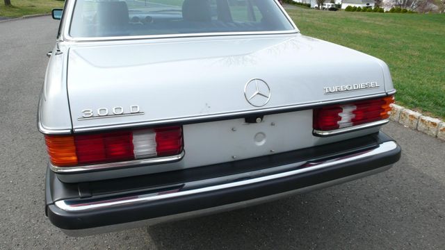 1982 Mercedes-Benz 300 TD - 10344868 - 28