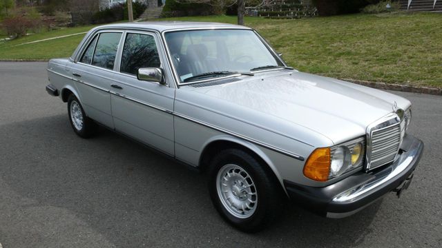 1982 Mercedes-Benz 300 TD - 10344868 - 2