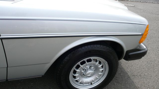 1982 Mercedes-Benz 300 TD - 10344868 - 43