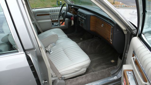 1983 Cadillac DeVille Base Trim - 14315151 - 11