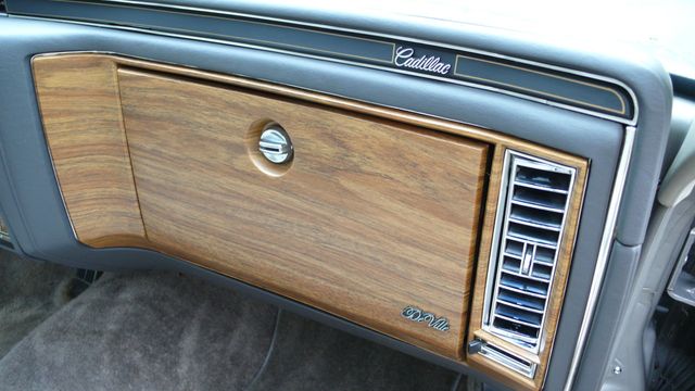 1983 Cadillac DeVille Base Trim - 14315151 - 15