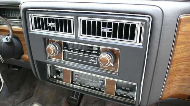 1983 Cadillac DeVille Base Trim - 14315151 - 16