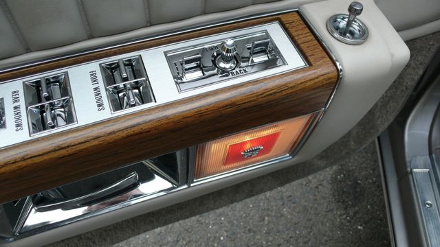1983 Cadillac DeVille Base Trim - 14315151 - 35