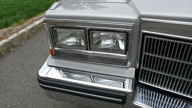 1983 Cadillac DeVille Base Trim - 14315151 - 8