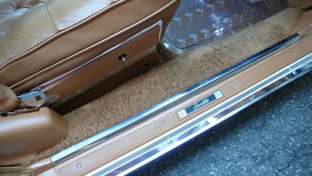 1984 Cadillac Seville Base Trim - 16693963 - 12