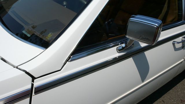 1984 Cadillac Seville Base Trim - 16693963 - 47