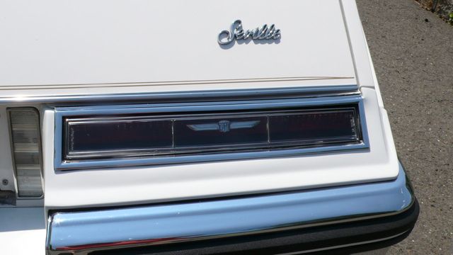 1984 Cadillac Seville Base Trim - 16693963 - 64
