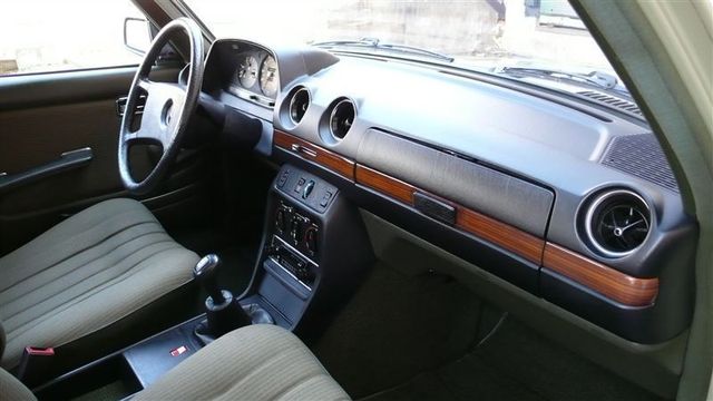1984 Mercedes-Benz 240D 123 CHASSIS - 8158815 - 45