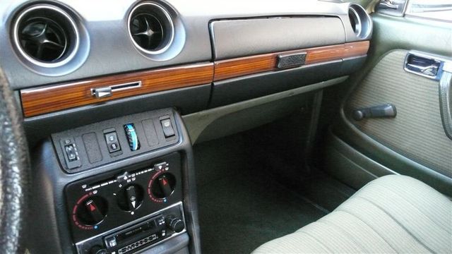 1984 Mercedes-Benz 240D 123 CHASSIS - 8158815 - 60