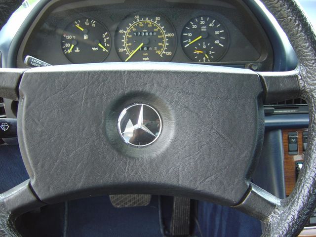 1984 Mercedes-Benz 300 SD - 18007844 - 26