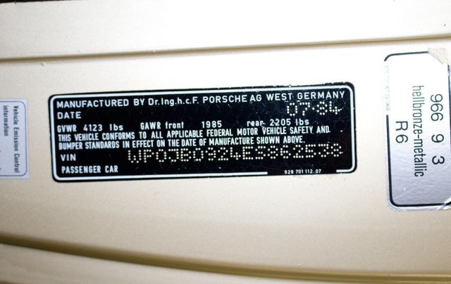 1984 Porsche 928 S - 16666345 - 34