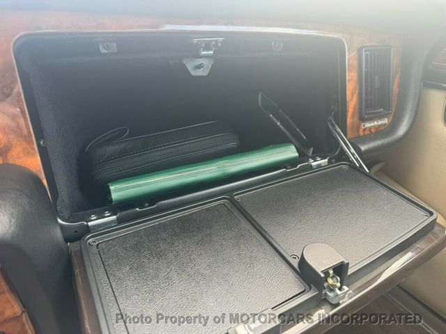 1985 Jaguar XJ6/VANDEN PLAS SUCH A TIMELESS BEAUTY!! - 22870188 - 28