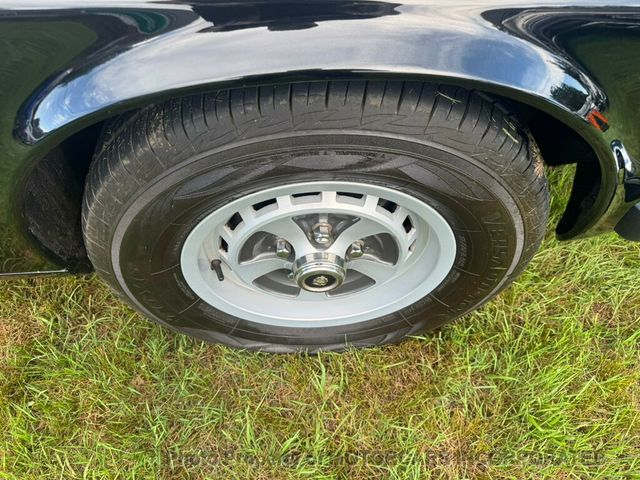 1985 Jaguar XJ6/VANDEN PLAS SUCH A TIMELESS BEAUTY!! - 22870188 - 33