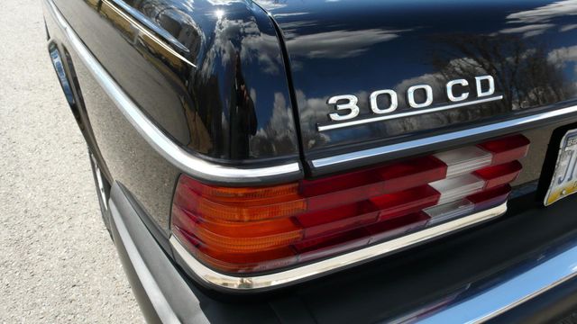 1985 Mercedes-Benz 300 CDT - 10305912 - 38