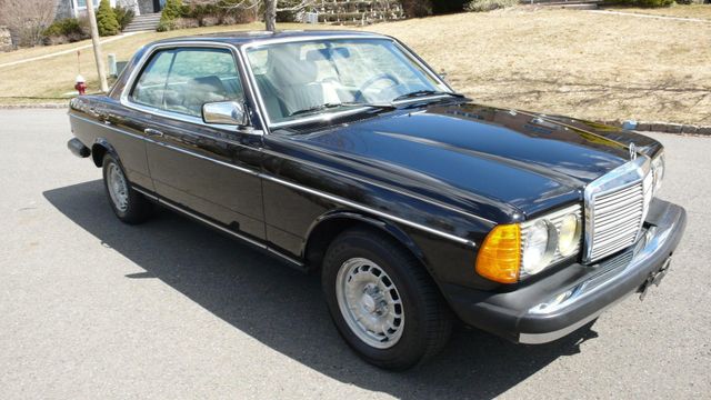 1985 Mercedes-Benz 300 CDT - 10305912 - 3