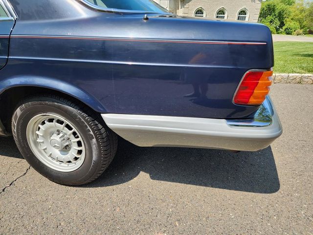 1985 Mercedes-Benz 380 SE - 21962265 - 39