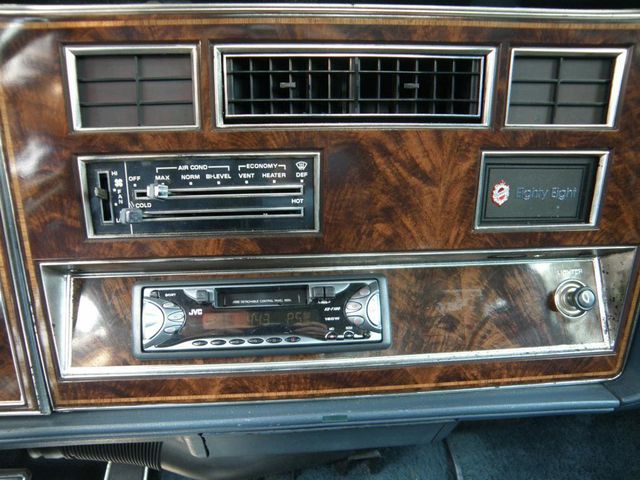 1985 Oldsmobile Delta 88 Base - 22034723 - 10