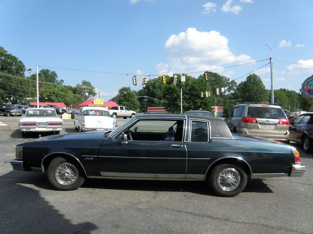 1985 Oldsmobile Delta 88 Base - 22034723 - 5