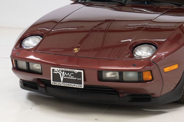 1985 Porsche 928S  - 22839664 - 10
