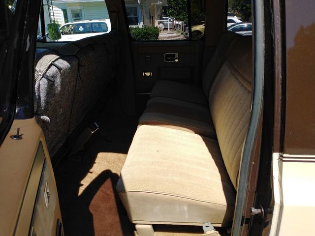 1986 Chevrolet SUBURBAN C2 - 22563131 - 10