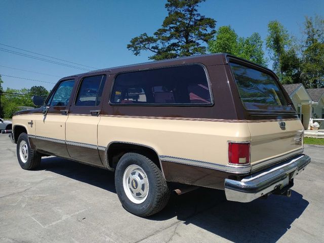 1986 Chevrolet SUBURBAN C2 - 22563131 - 2