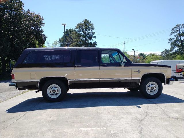 1986 Chevrolet SUBURBAN C2 - 22563131 - 5