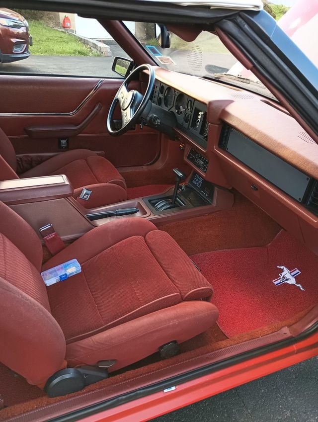 1986 Ford Mustang GT Convertible For Sale - 22402856 - 24