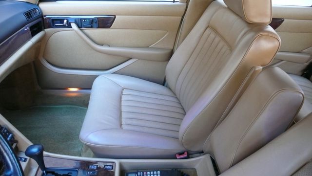 1986 Mercedes-Benz 560 SEL - 14344037 - 15