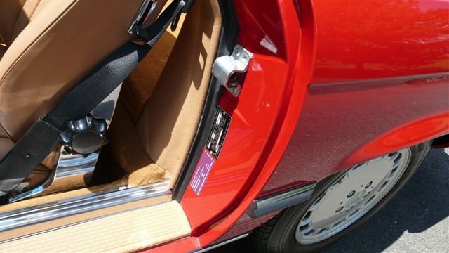 1986 Mercedes-Benz 560 SL - 8882840 - 48