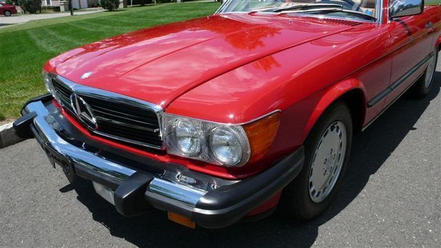 1986 Mercedes-Benz 560 SL - 8882840 - 4