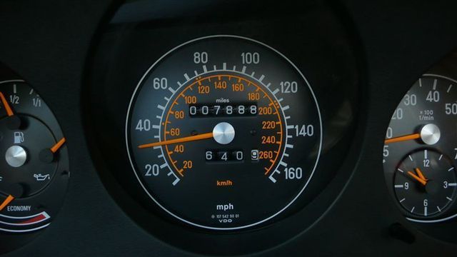 1986 Mercedes-Benz 560 SL - 8882840 - 52