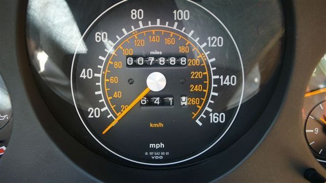 1986 Mercedes-Benz 560 SL - 8882840 - 53