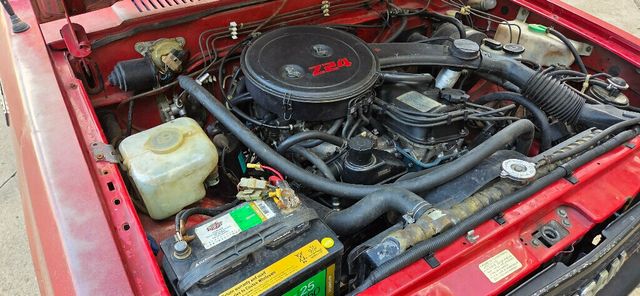 1986 Nissan Pickup 4x4 California Clean RARE 5 Speed Manual 615-300-6004 - 22926476 - 24