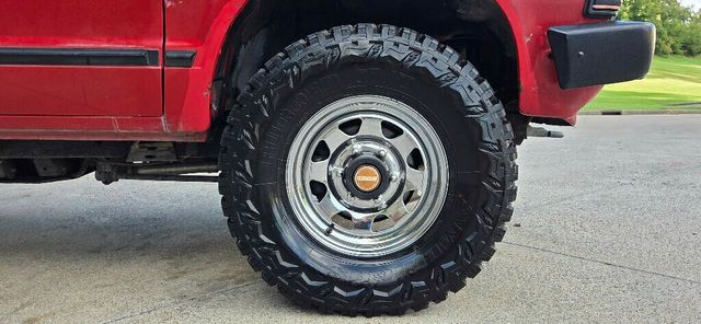 1986 Nissan Pickup 4x4 California Clean RARE 5 Speed Manual 615-300-6004 - 22926476 - 29