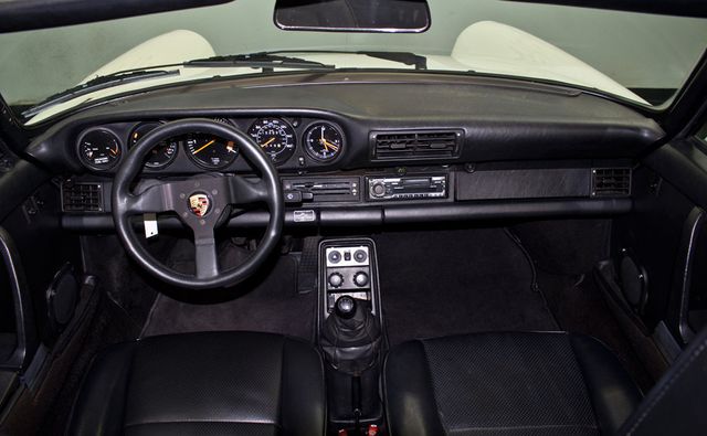 1986 Porsche 911 CARRERA TARGA - 15858822 - 18