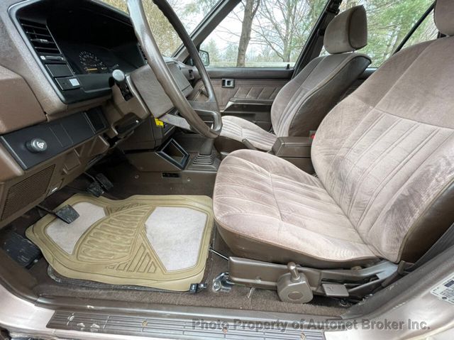 1986 Toyota Corolla 5spd Manual Transmission - 22333471 - 14