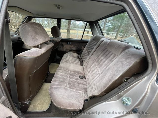 1986 Toyota Corolla 5spd Manual Transmission - 22333471 - 26