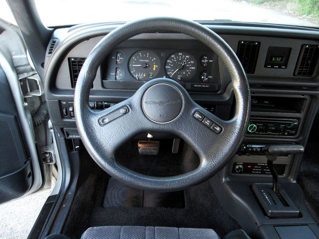 1987 Ford Thunderbird Turbo Coupe - 21886144 - 24