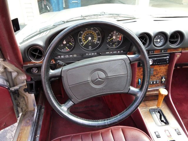 1987 Mercedes-Benz 560 SL For Sale - 19767075 - 4